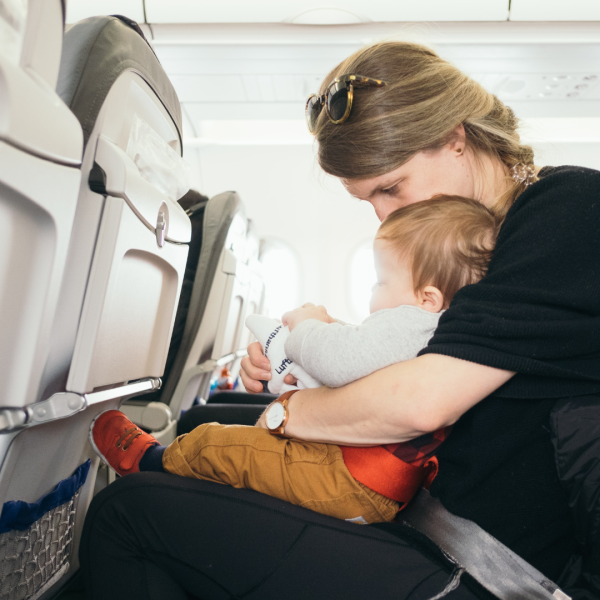 7 Tips for a Comfortable Flight with Your Baby